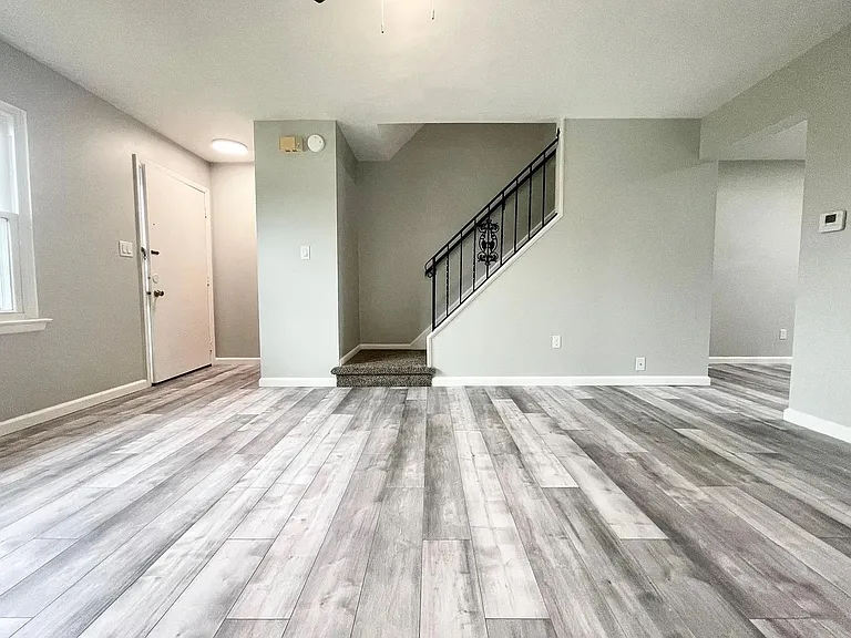 3807-3813 Rilling Ave — Photo 6