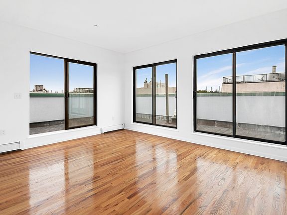 4th image of 190 Meserole St #15