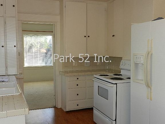 2nd image of 610 N Mullen St