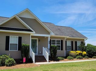 6131 White Plains Church Rd, Pageland, SC 29728