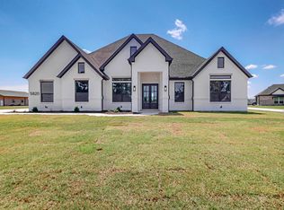 5820 W Sky Hawk Trl, Royse City, TX 75189