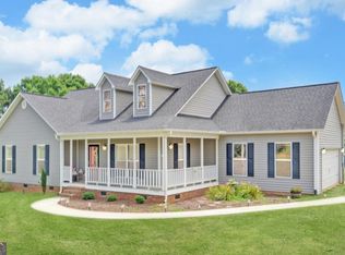 565 Price Rd, Martin, GA 30557