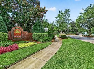 7800 POINT MEADOWS Drive #126, Jacksonville, FL 32256