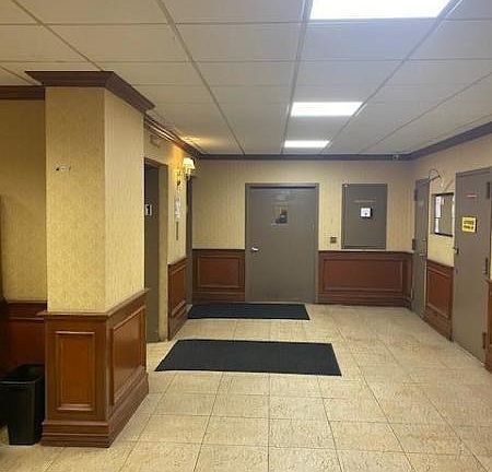 3rd image of 1000 Targee St APT 3N