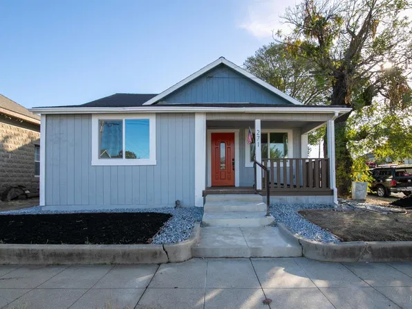 271 S 3rd Street #Third, Dixon, CA 95620