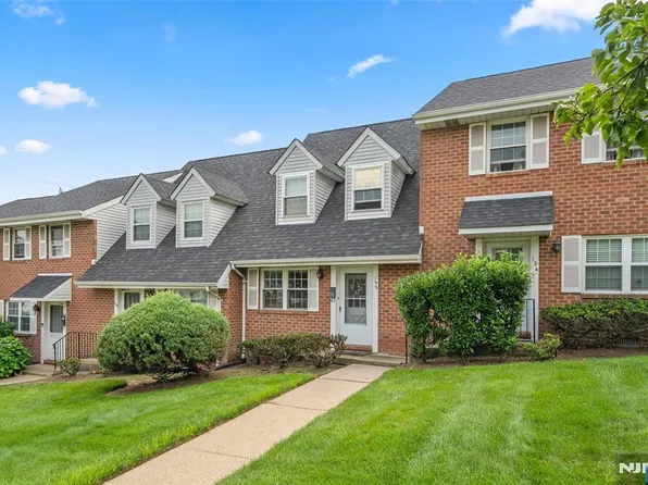 122 Parkview Dr #7, Teaneck, NJ 07666