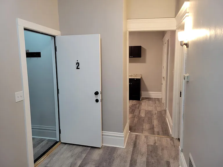 1039 E Pershing St #2 — Photo 21