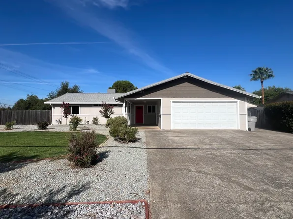 4976 Huntington Dr, Redding, CA 96002