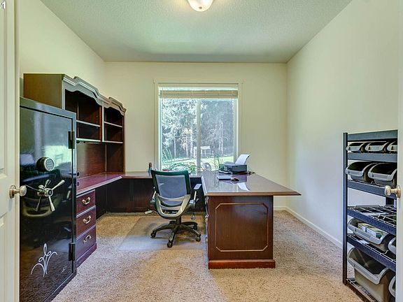 4th image of 38804 NE 138th Ct