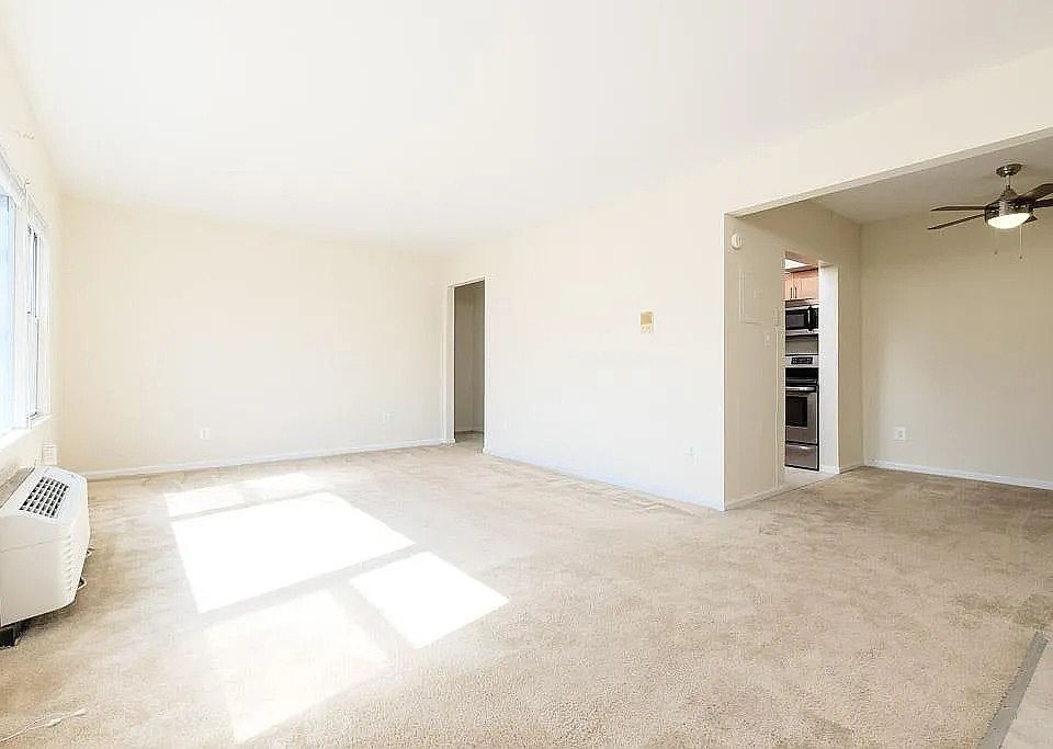 1st image of 219 S Payne St APT 201