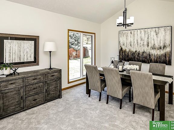 4th image of 12324 Parker Cir