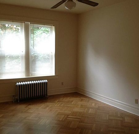 4th image of 84 Harrison Ave APT 4
