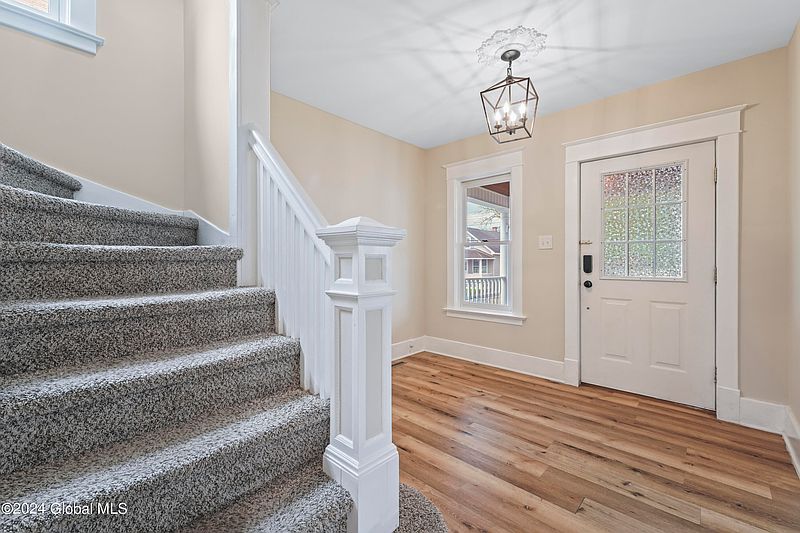 4th image of 1305 Belmont Avenue