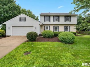 3610 73rd St, Moline, IL 61265