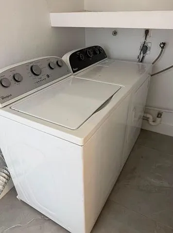 2 bed, 1.0 bath, 1000 sqft, $2,750 — Photo 3