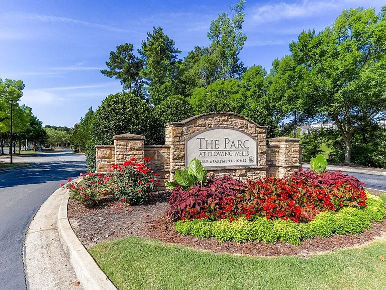 Parc at Flowing Wells Apartment Homes — Photo 28