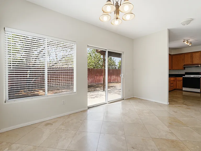 4659 Crawford Ct — Photo 11