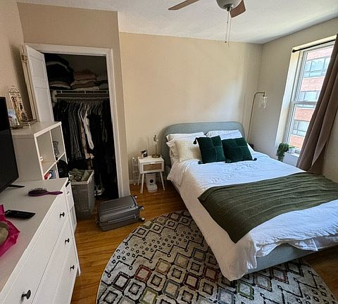 5th image of 149 Endicott St APT 3