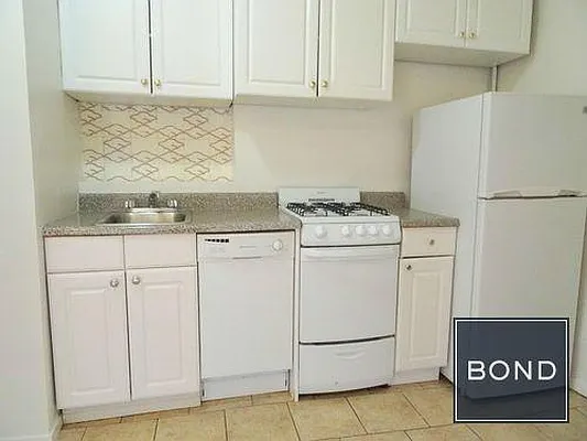 Rented by Bond New York | media 4