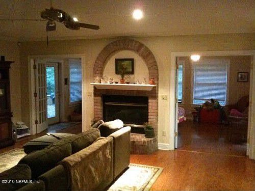 4th image of 8658 Royalwood Dr