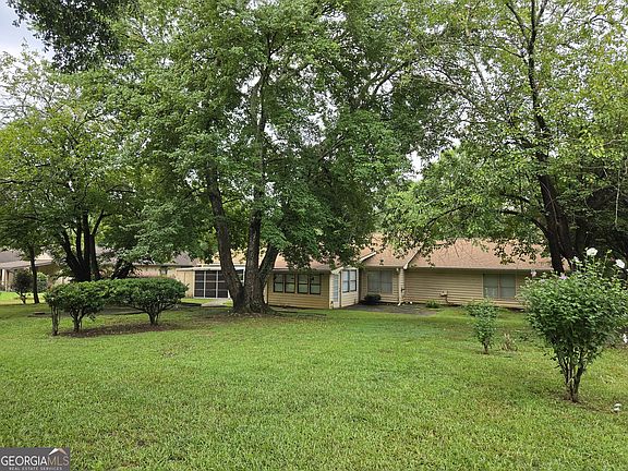 5th image of 3560 Sandhill Dr SE