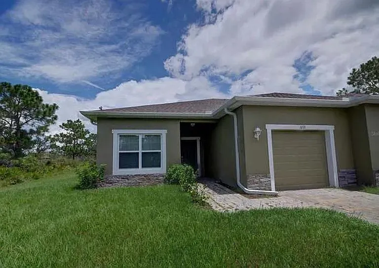 1076 Navigator Rd — Photo 7