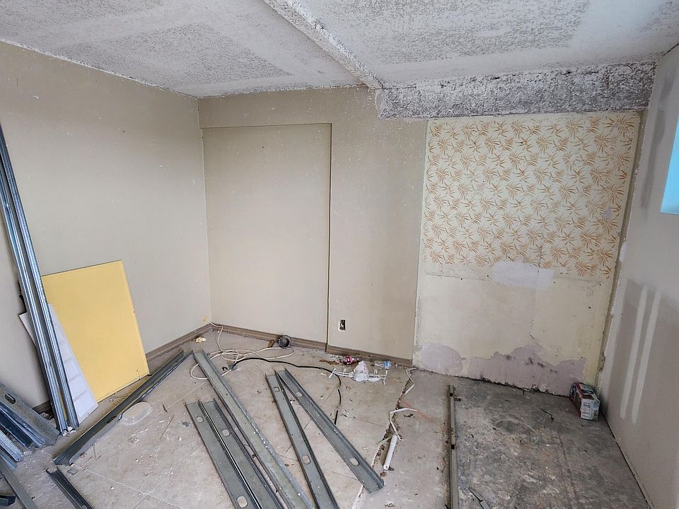 2nd image of 219 S Atlantic Ave #419