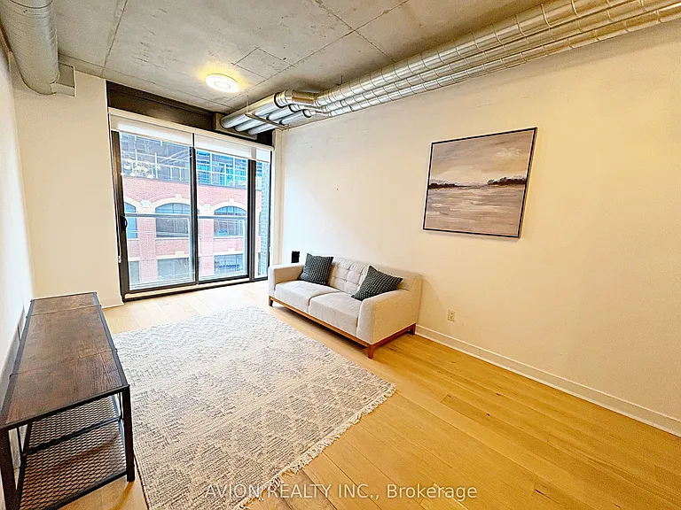 138 Princess St #311 — Photo 6