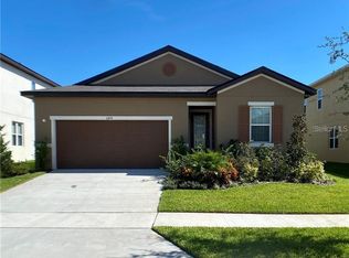 689 Meadow Pointe Dr, Haines City, FL 33844