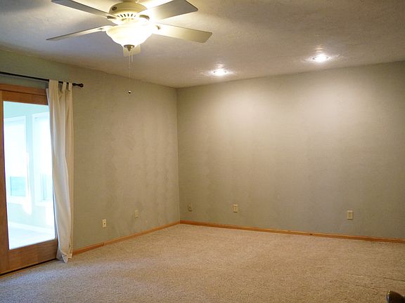 2nd image of N5441 Holley Dr