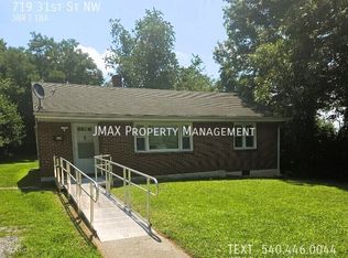 719 31st St NW, Roanoke, VA 24017