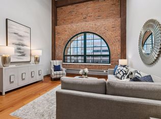 250 Park Ave Unit 705, Minneapolis, MN 55415