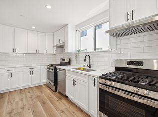 1326 W 35th Pl, Los Angeles, CA 90007