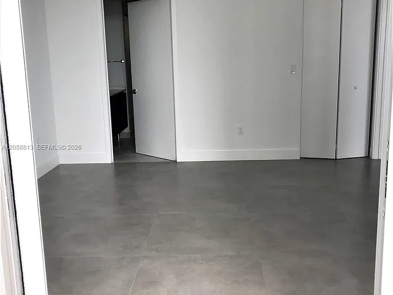 488 NE 18th St #3910 — Photo 14
