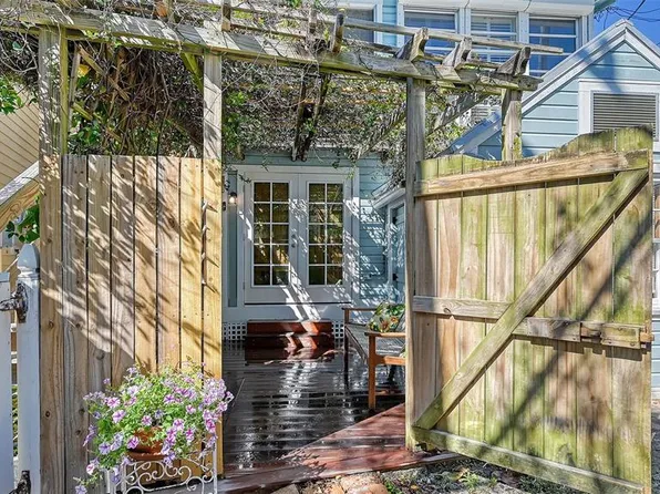 370 E Railroad Ave #1, Boca Grande, FL 33921