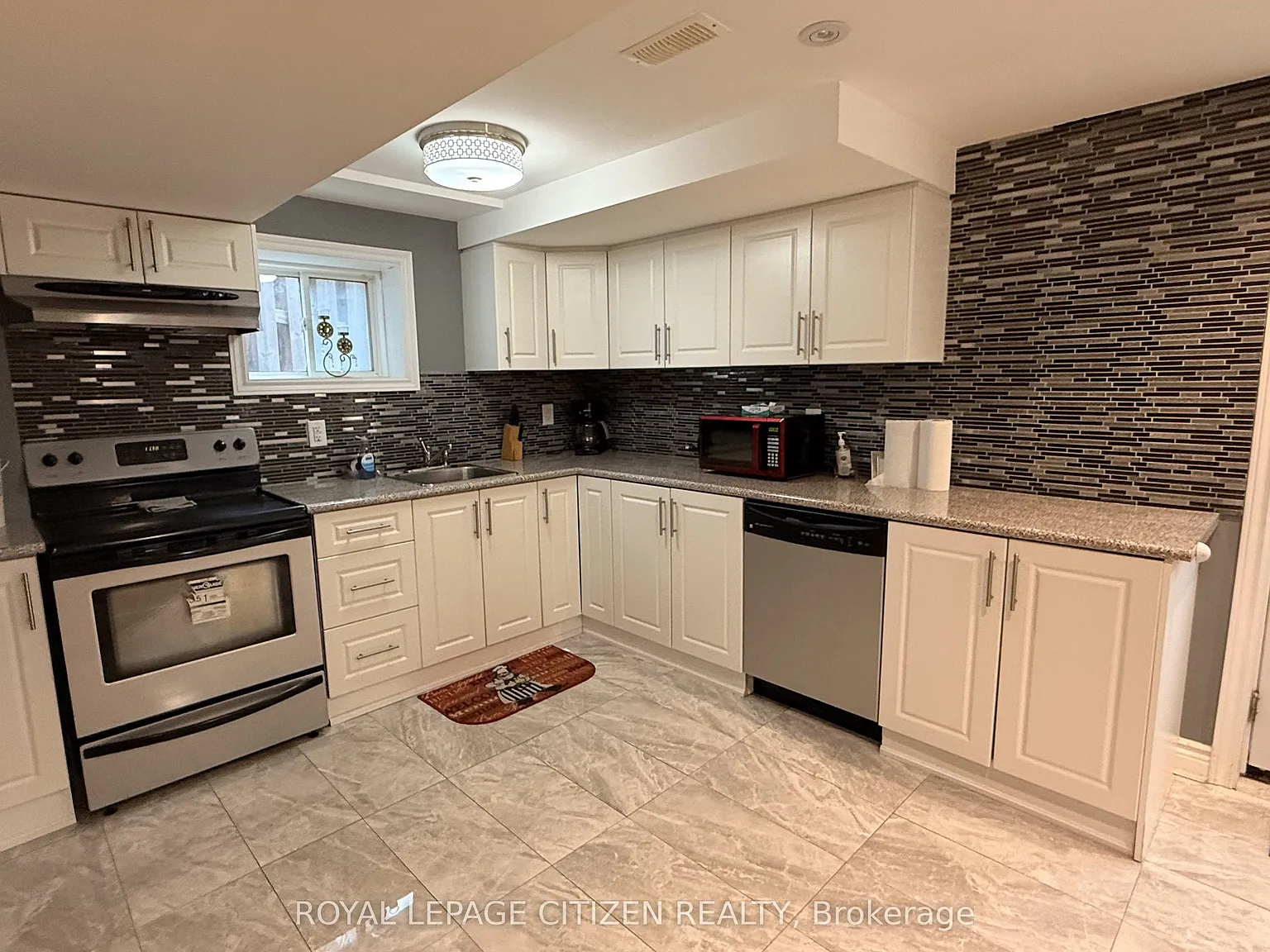2 bed, $2,195 — Photo 4