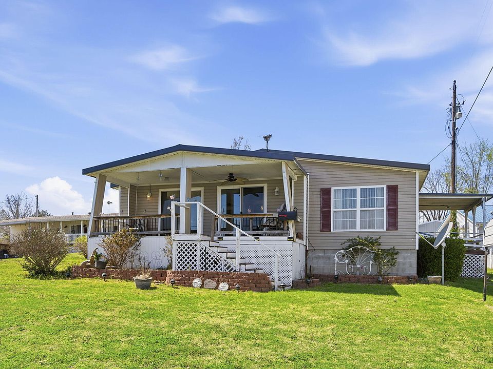 1st image of 209 Lake Circle Drive