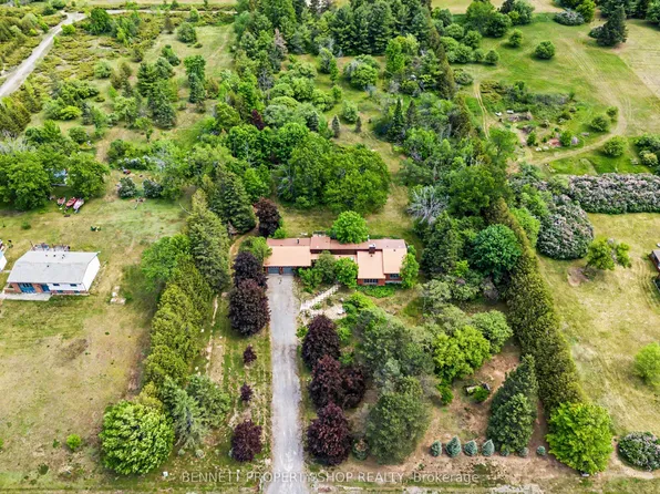 110 Manion Rd, Ottawa, ON K0A 1L0