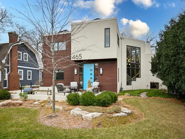 465 Carleton Ave, Glen Ellyn, IL 60137