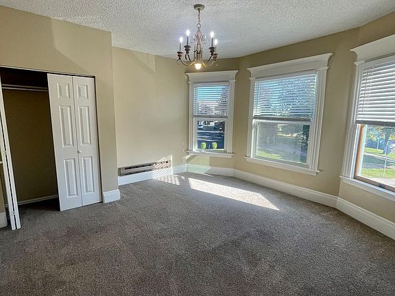 5th image of 320 N Cascade Ave #6