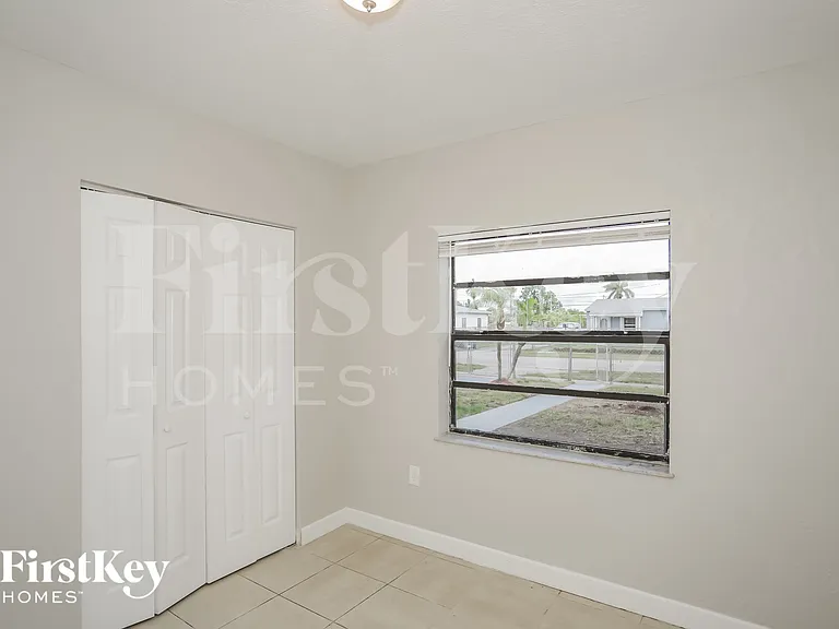 14640 Tyler St — Photo 10