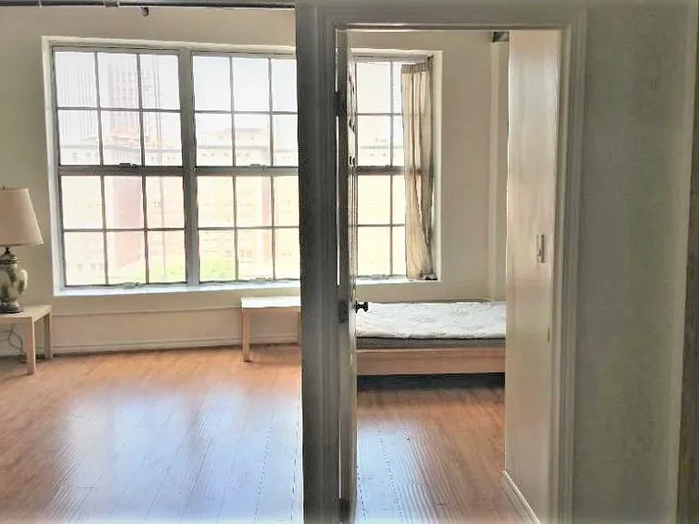 312 W 5th St #1002 — Photo 12