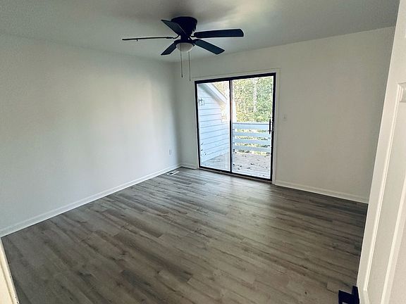 5th image of 1 Villa Dr #1C