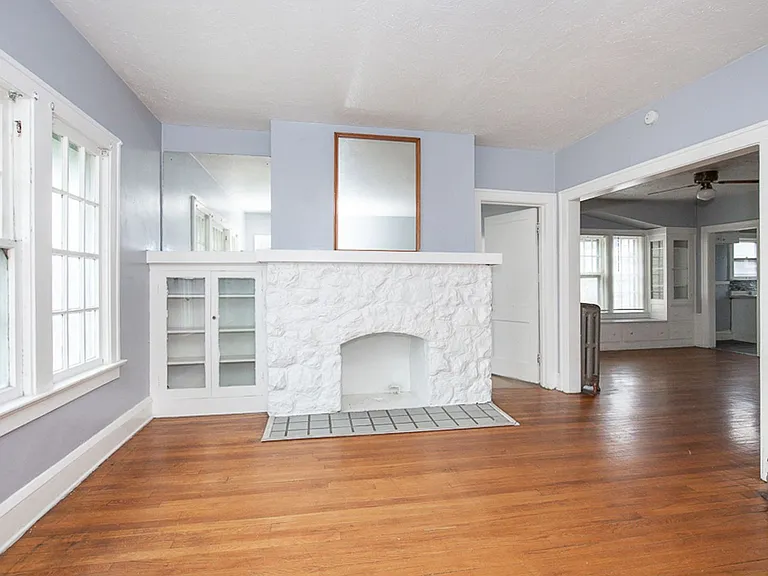 2827 Avondale Ave — Photo 13