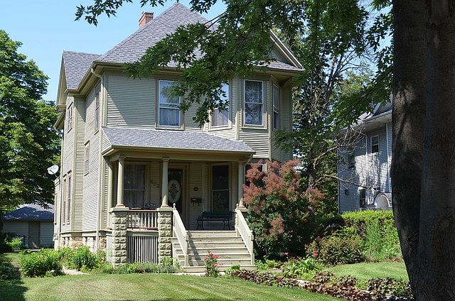 1st image of 603 W Campbell St