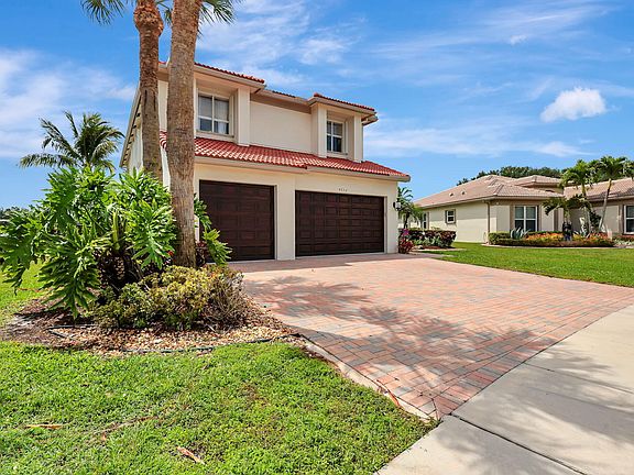 3rd image of 4652 Windward Cove Lane