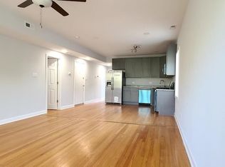 619 E Groveland Park #2W, Chicago, IL 60616