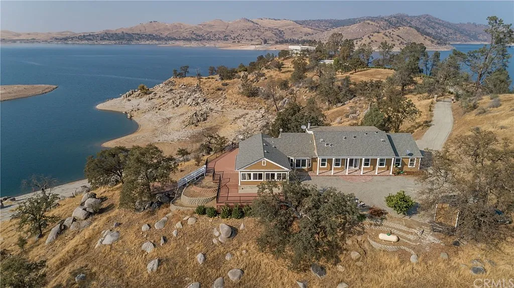 24687 Sky Harbour Rd photo 1