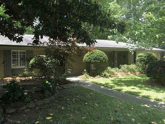 4th image of 5325 Runnymede Rd