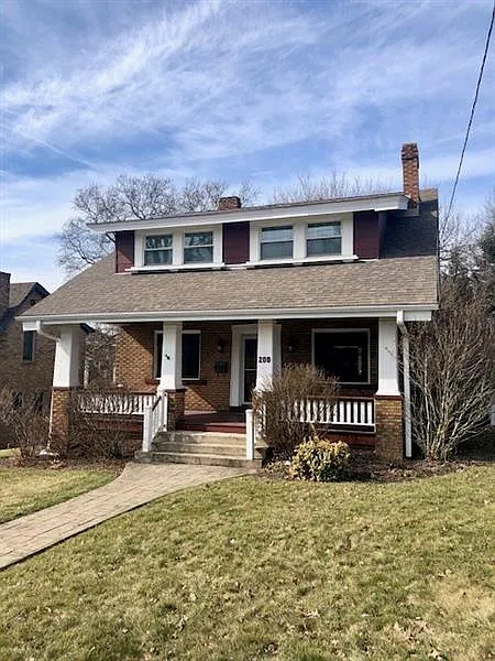 200 Cedar Dr photo 1